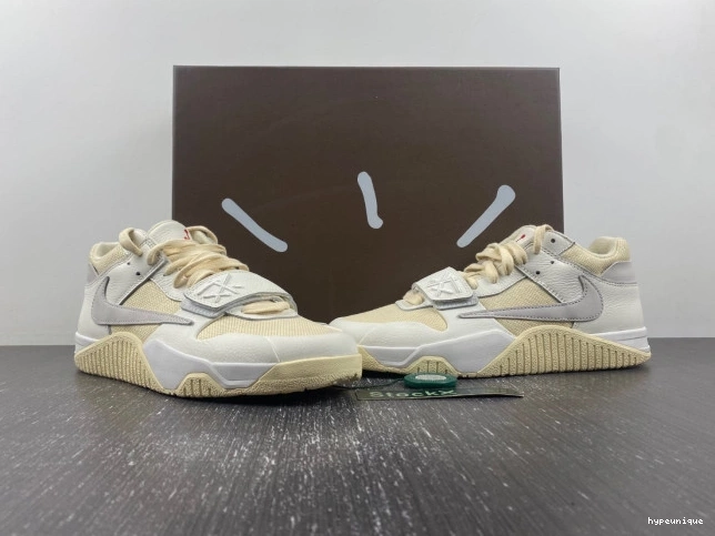 HYPE CHECK SCOTT JORDAN THE FZ8117-003 X TRAVIS CUT 0720